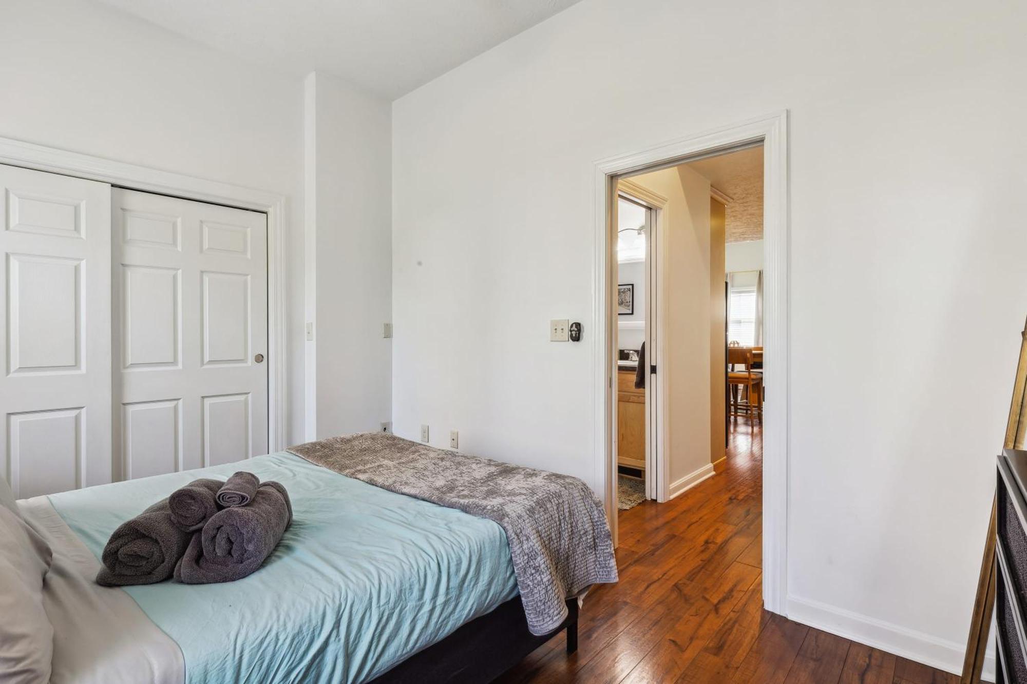 Newly Renovated Tremont Treasure I Cozy + Modern Villa Cleveland Kültér fotó