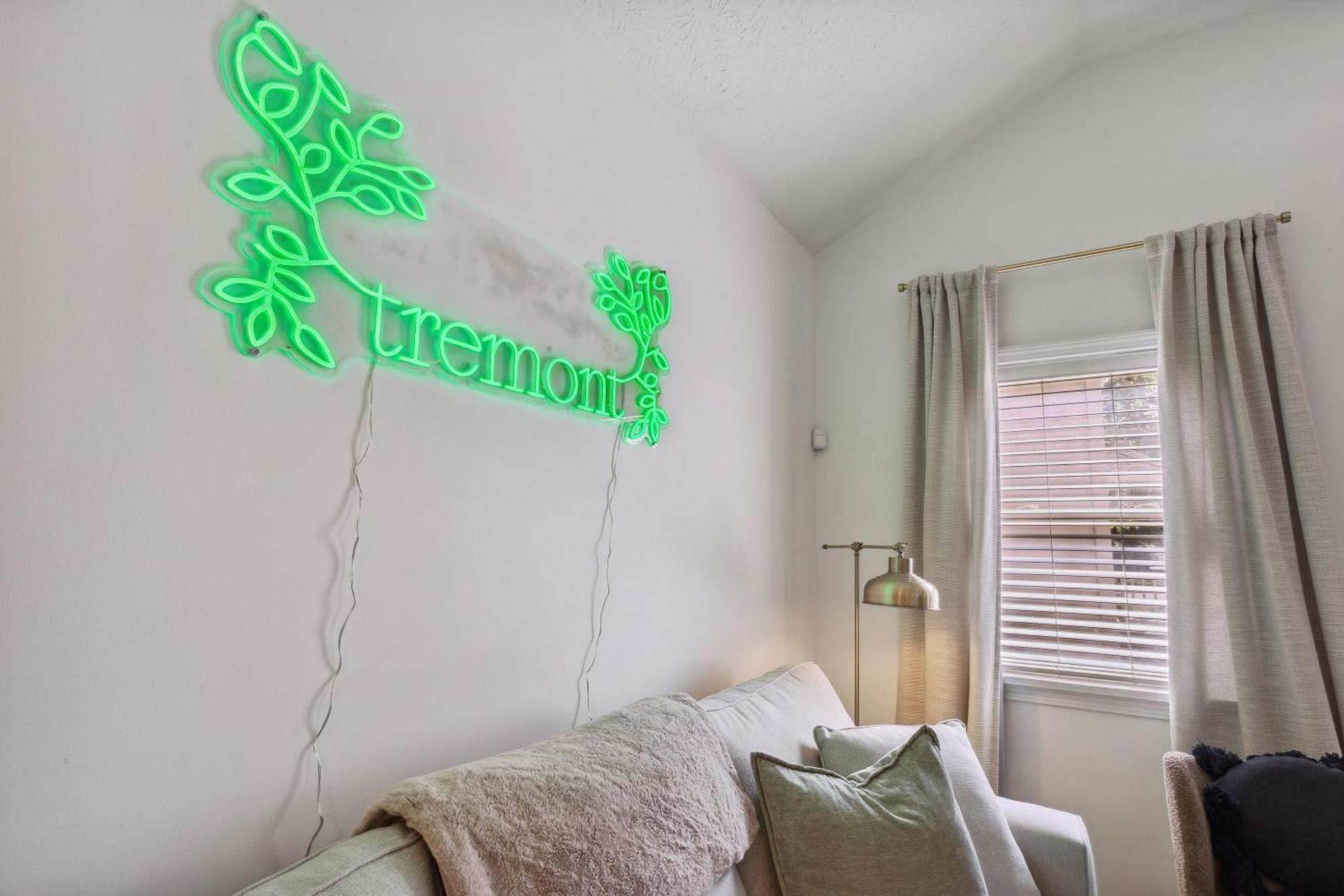 Newly Renovated Tremont Treasure I Cozy + Modern Villa Cleveland Kültér fotó